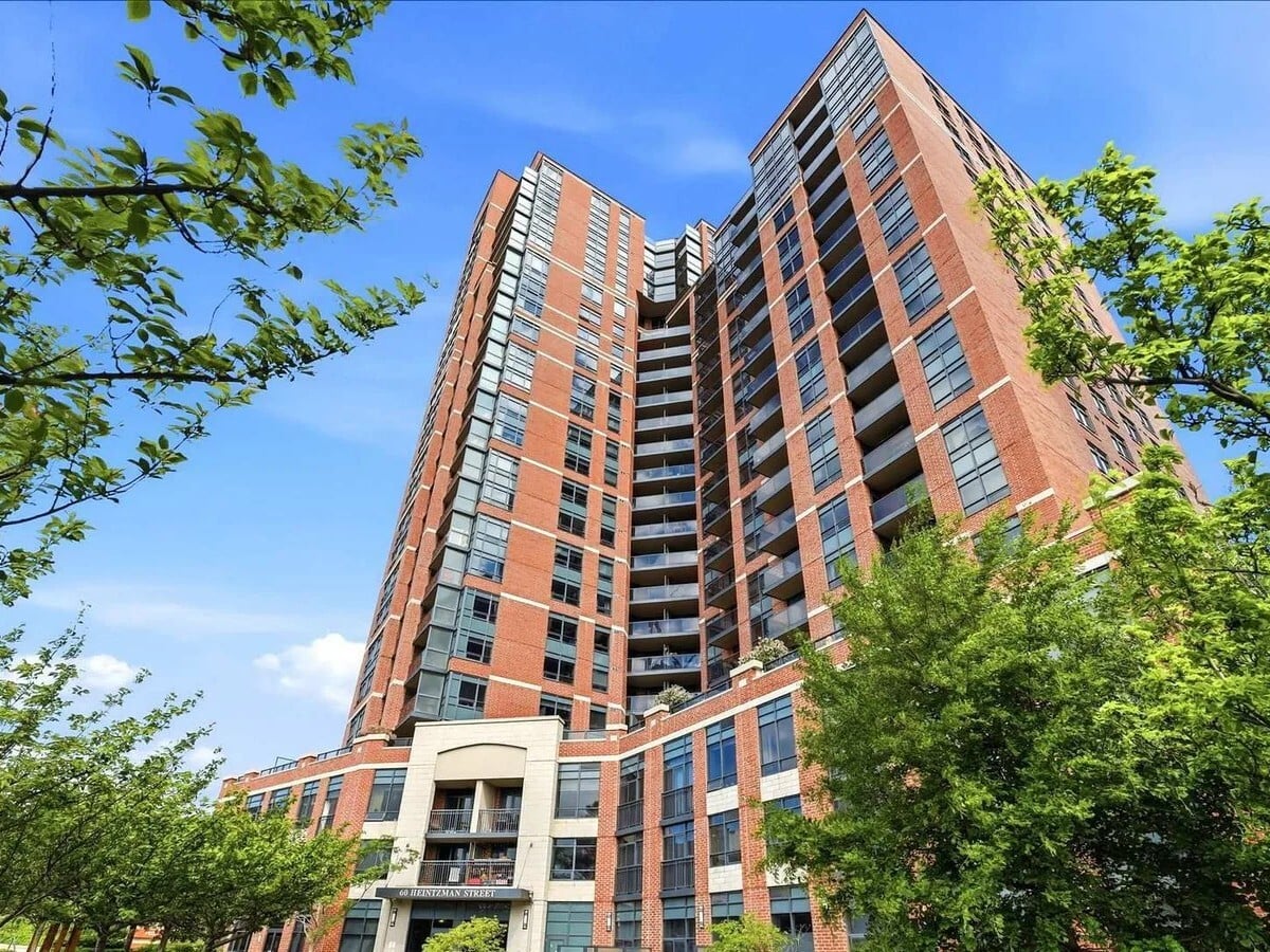 Heintzman Place
