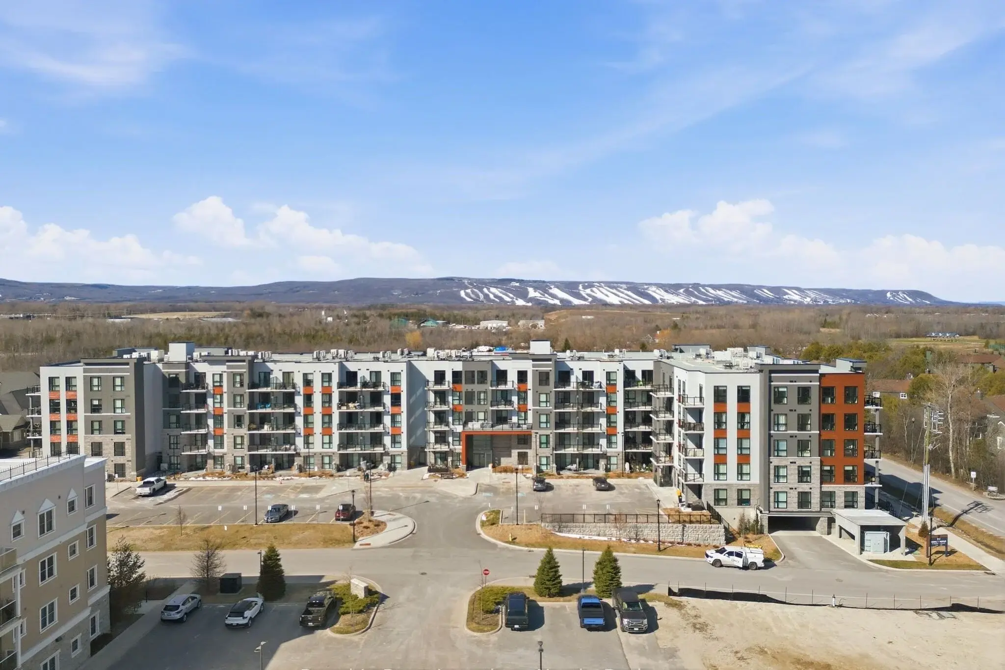 Royal Windsor Condos
