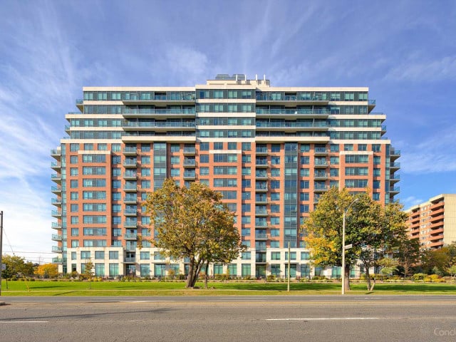 The Royal York Grand Condos